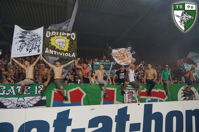 RAPID WIEN - DER KLUB FÜR DEN WIR LEBEN! RAPID WIEN - DER KLUB FÜR DEN WIR LEBEN!