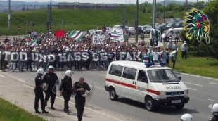 RAPID WIEN - DER KLUB FÜR DEN WIR LEBEN! RAPID WIEN - DER KLUB FÜR DEN WIR LEBEN!